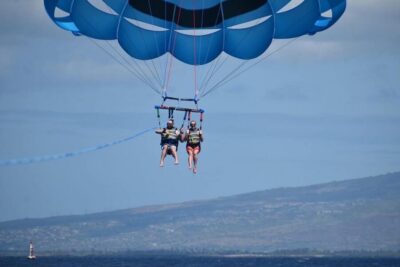 Waikiki Parasailing