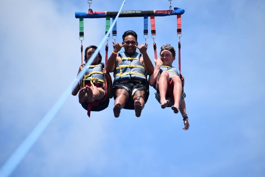 Oahu: Waikiki Parasailing - Landing is usually smooth, but flight time is limited