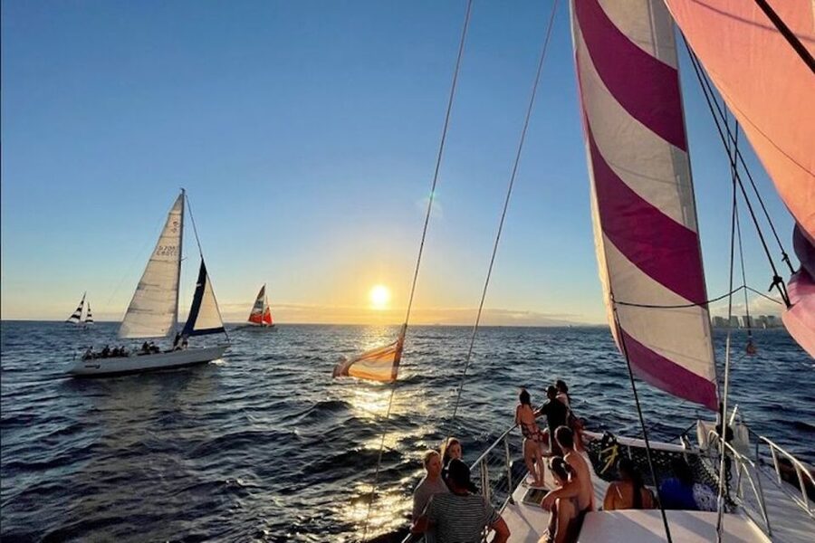 Oahu: Waikiki Sunset Catamaran Sail and Swim - What to bring and how to plan your time