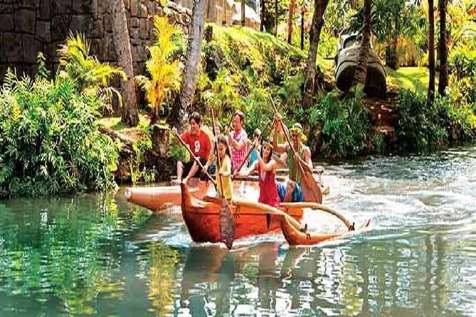 Pearl Harbor, Dole Plantation, and Polynesian Center from Kauai - Three hours at the Polynesian Cultural Center