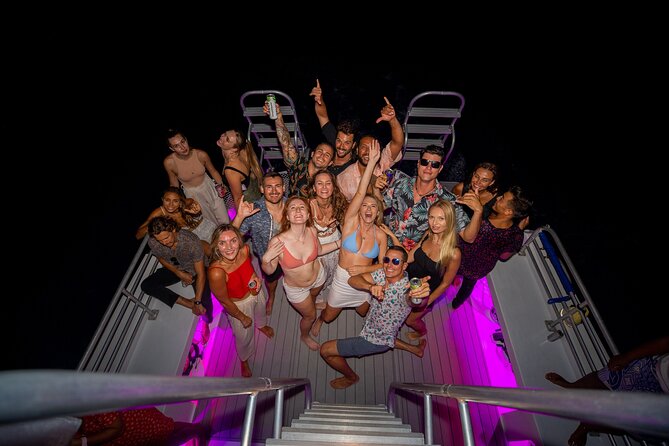 Premier Waikiki Sunset Party Cruise with Live DJ and Full Bar - Who Should Book This Cruise