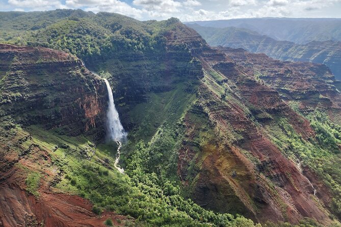 Private Kauaʻi Experience: Doors-Off ALL WINDOW SEATS - What the private format is worth