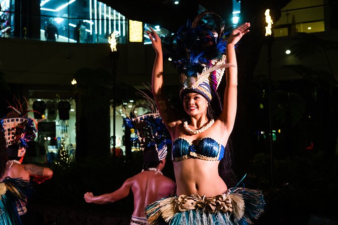 Queens Waikiki Luau with Dinner Buffet and Cultural Activities - Shell leis, cultural activities, and the opening program