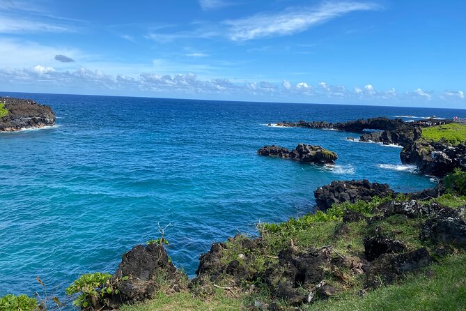 Rainforest Tour to Hana and Beyond - Starting before sunrise in Kahului