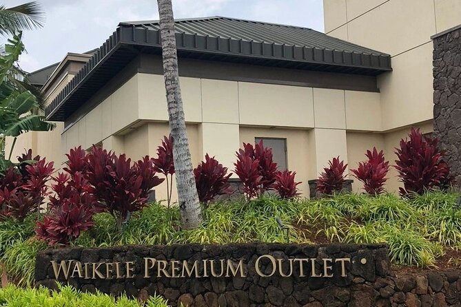 Roundtrip Shuttle from Waikiki Hotels-Waikele Premium Outlets - Key points before you book