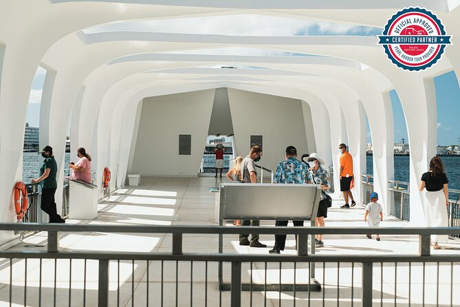Salute to Pearl Harbor Including USS Arizona - The 23-minute film and USS Arizona Memorial