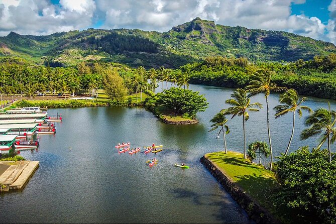 Secret Falls Kayak & Hike Guided Adventure on the Wailua River - Paddling the Wailua River for two miles