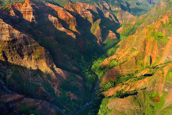 Self-Guided Audio Driving Tour in Kauai - Kilauea Point and the lighthouse coast
