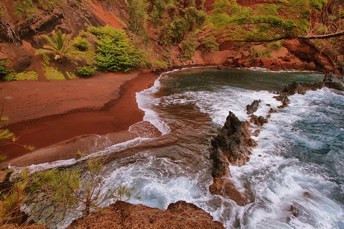 Shaka Guide Maui "Classic" Road to Hana Audio Driving Tour - Hana Town, red sand, and two excellent beaches