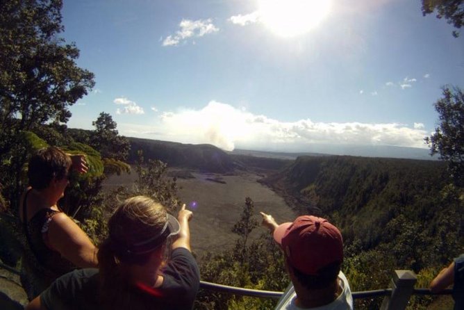 Small-Group Big Island Tour: Hawaii Volcanoes National Park and Kona Coffee Farm - Chain of Craters Road and the long ride home