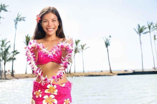 Traditional Airport Lei Greeting on Kona Hawai'i - The 15-minute arrival ritual