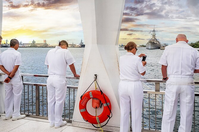 Tribute to Pearl Harbor Arizona Memorial and Honolulu City Tour - Pearl Harbor Visitor Center and its two museums