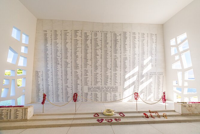 Tribute to Pearl Harbor Arizona Memorial and Honolulu City Tour - A brief look at Honolulu’s royal center