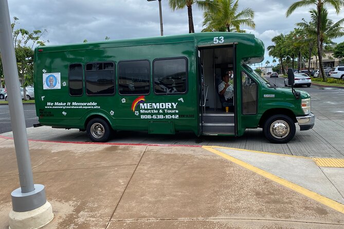 Waikele Outlet Shopping Shuttle - The morning pickup from Waikiki