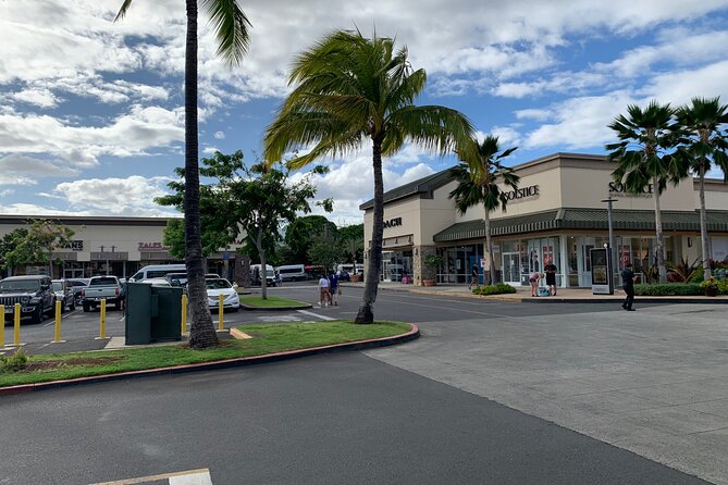 Waikele Outlet Shopping Shuttle - The ride back can be part of the experience