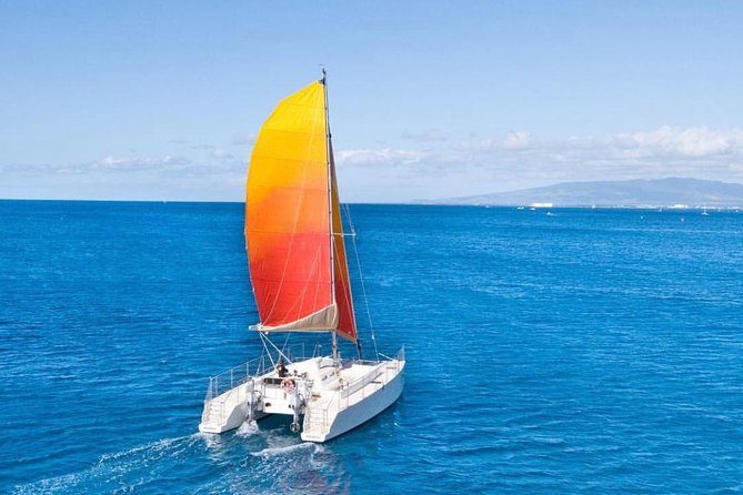 Waikiki 3pm Tradewind Sail - Open Bar Included - What the first minutes on the water feel like