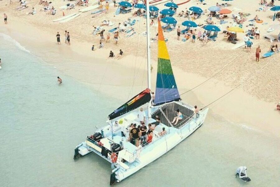 Waikiki Beach: Turtle Snorkeling and Sailing on Hāwea - The sail along Waikiki is a proper second act