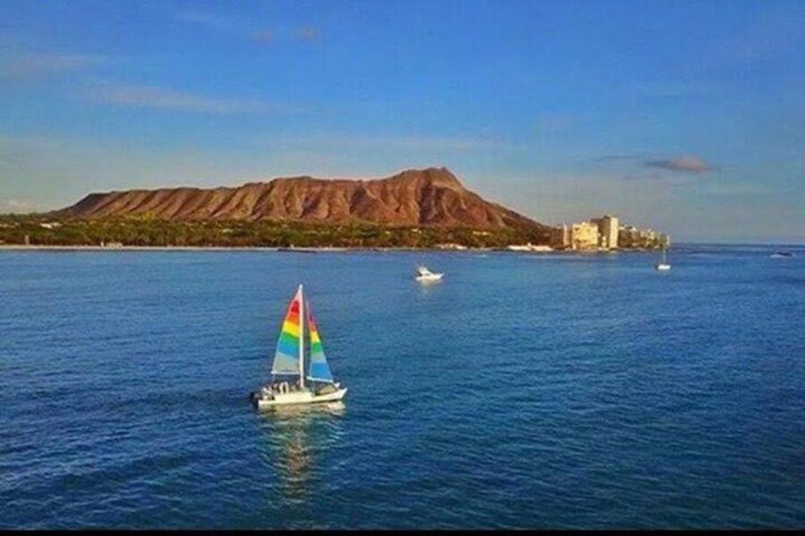 Waikiki Beach: Turtle Snorkeling and Sailing on Hāwea - Who will enjoy Hāwea most