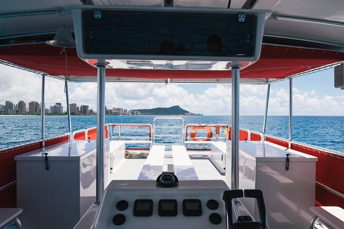 Waikiki Glass Bottom Boat Cruise - Cruising Waikiki toward Diamond Head