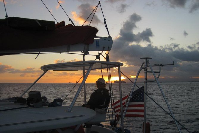Waikiki Signature Sunset Catamaran Sail - Leaving Honolulu and Finding Your Spot on Deck