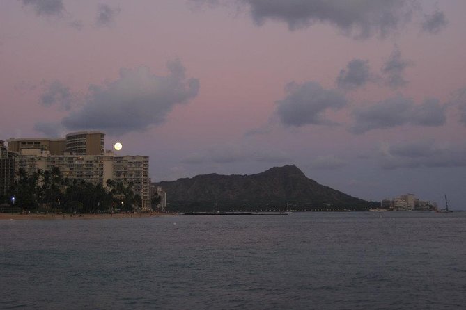Waikiki Signature Sunset Catamaran Sail - How the Crew Shapes the Experience