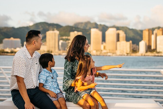 Waikiki Sunset Cocktail Cruise aboard the Majestic by Atlantis - Families, couples, and solo visitors