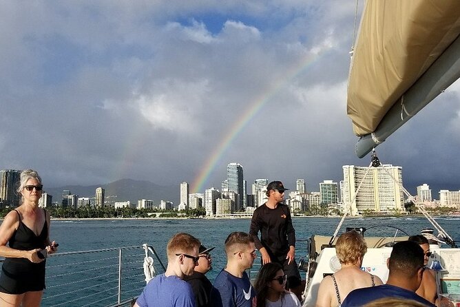 Waikiki Sunset Cocktail Sail with Open Bar - What the Waikiki sunset sail is really like