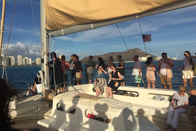Waikiki Sunset Cocktail Sail with Open Bar - Social mood, music, and group size