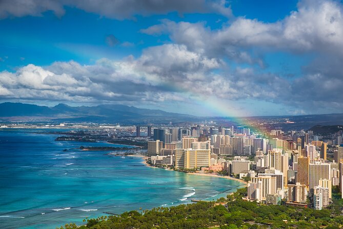 Waikiki Trolley Green Line Diamond Head Shuttle - From Duke Kahanamoku to Kapiolani Park
