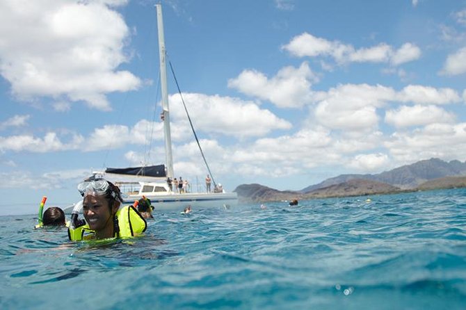 West Oahu Dolphin Watch and Snorkel Sail with Lunch - Waianae Mountains and the long coastal view